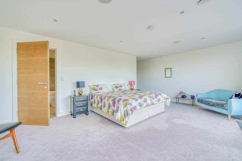Additional property image - Studland - 4 BEDROOM, 4 STOREY CONTEMPORARY DETACHED HOUSE WITH SEA VIEWS