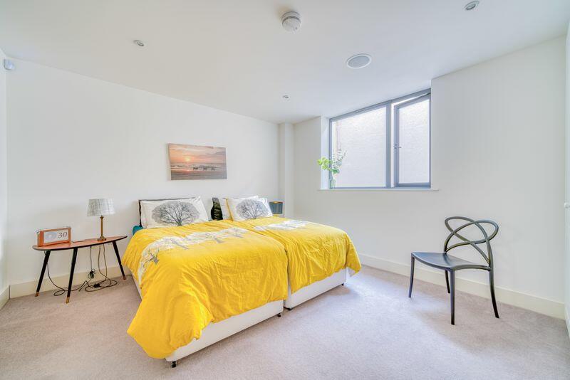 Additional property image - Studland - 4 BEDROOM, 4 STOREY CONTEMPORARY DETACHED HOUSE WITH SEA VIEWS