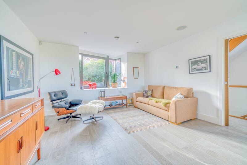 Additional property image - Studland - 4 BEDROOM, 4 STOREY CONTEMPORARY DETACHED HOUSE WITH SEA VIEWS
