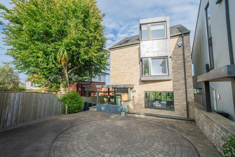 Additional property image - Studland - 4 BEDROOM, 4 STOREY CONTEMPORARY DETACHED HOUSE WITH SEA VIEWS