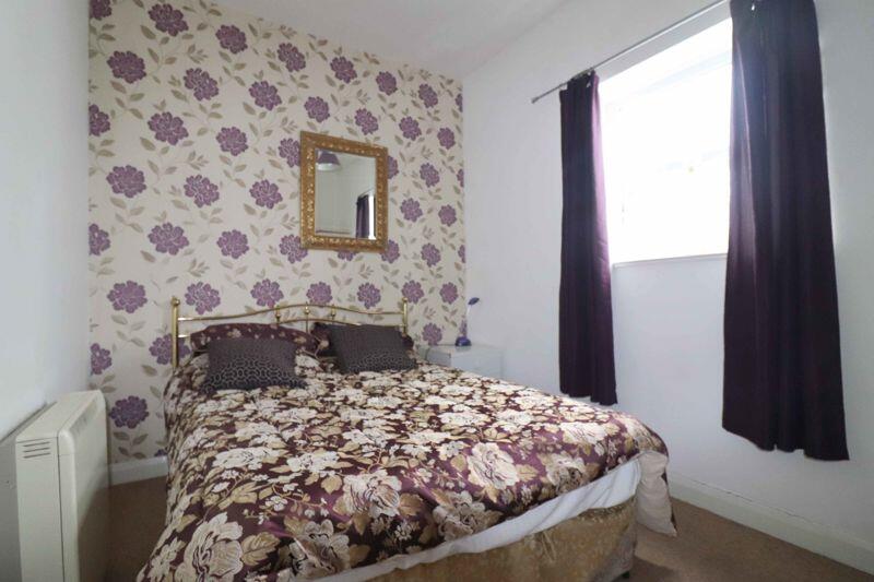 Additional property image - Sandbanks Peninsula - TWO 3&4 BEDROOM APARTMENTS OVER FREEHOLD COMMERCIAL