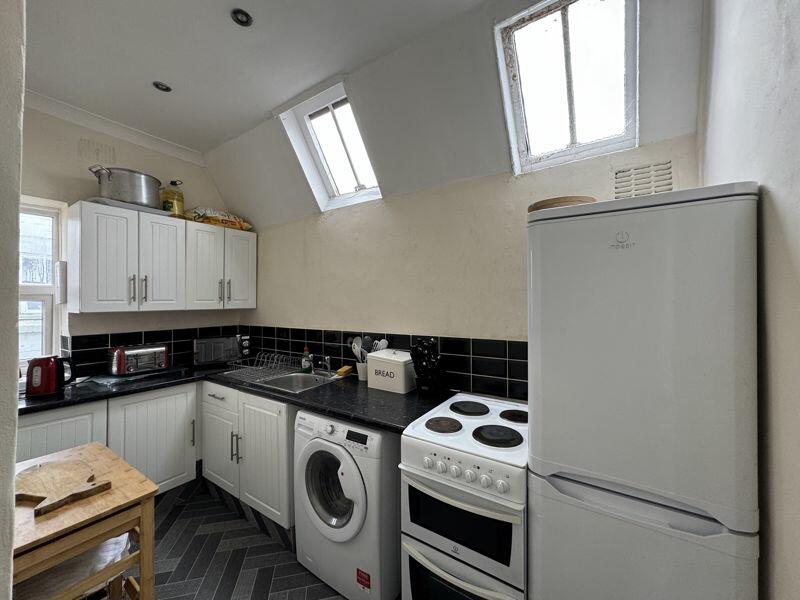Additional property image - Sandbanks Peninsula - TWO 3&4 BEDROOM APARTMENTS OVER FREEHOLD COMMERCIAL