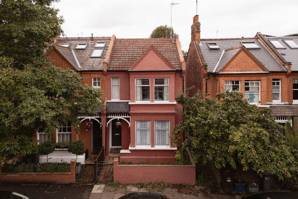 Main image of property: Compton Crescent, Chiswick, W4