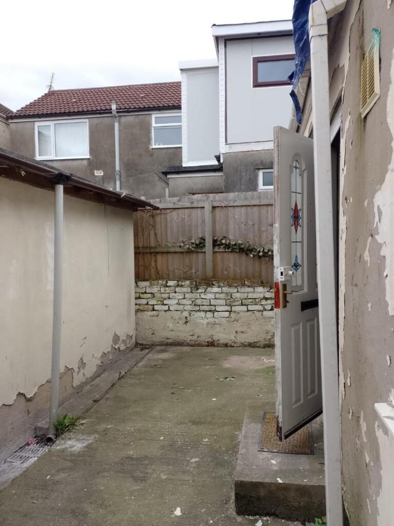 Additional property image - Filton Avenue, Horfield, Bristol