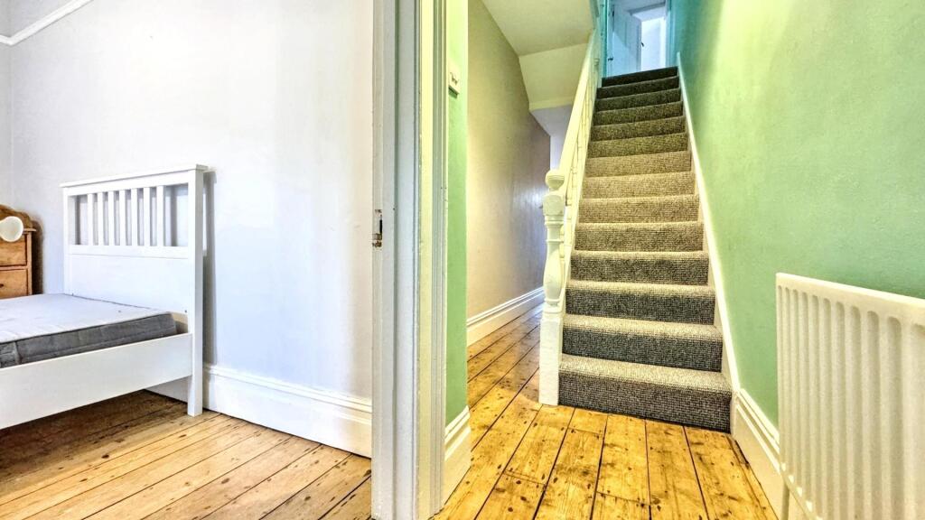 Additional property image - Kennington Avenue, Bristol