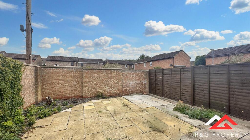 Main image of property: Sidmouth Gardens, Bristol, BS3 5HE, GB