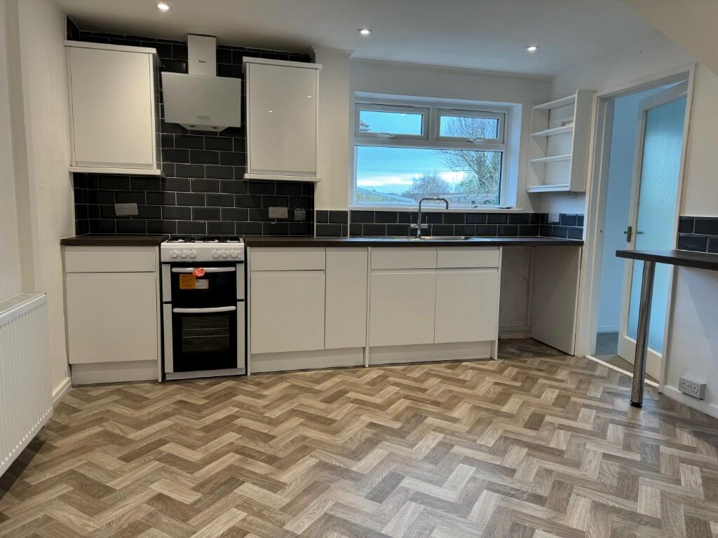 Additional property image - Elmfield, Bradford-On-Avon, Wiltshire, BA15