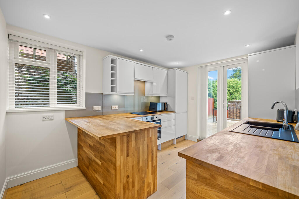 Main image of property: Knollys Road, Streatham