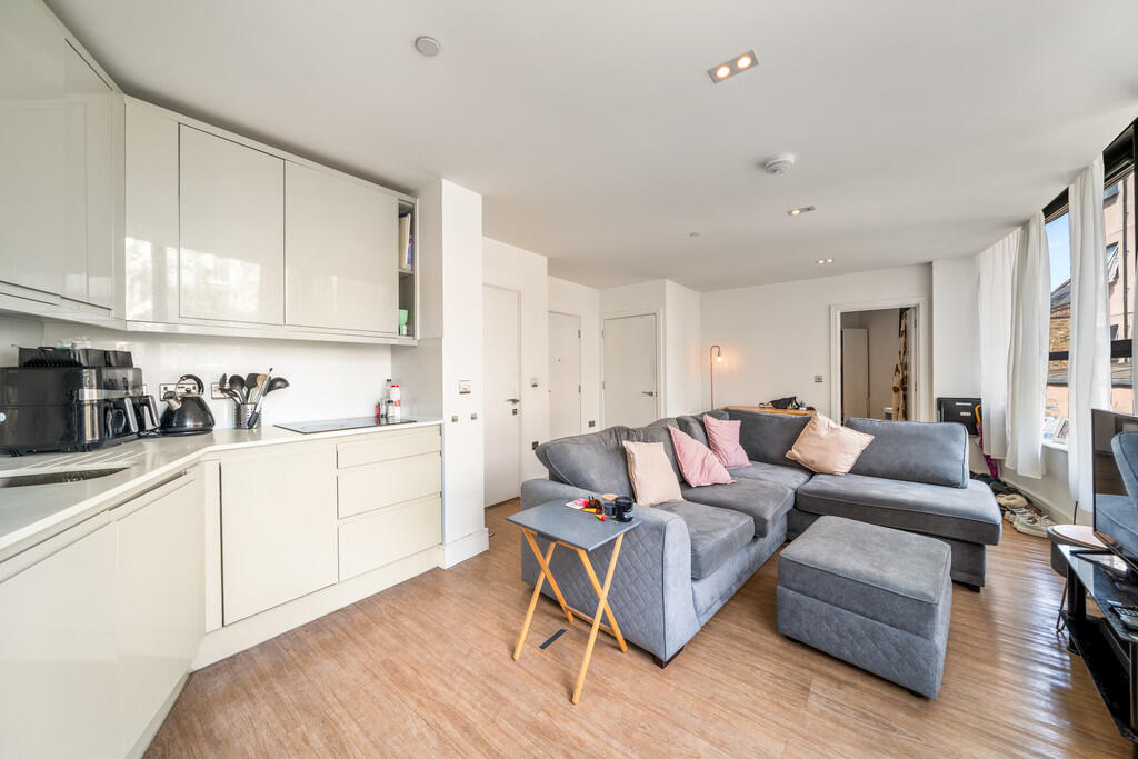 Main image of property: Red Lion Square, Battersea