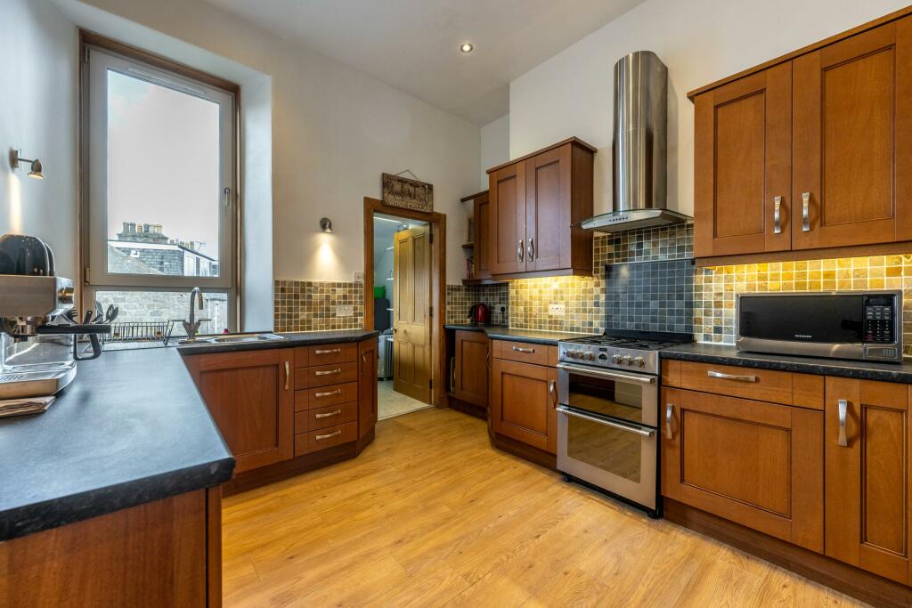 Additional property image - Fonthill Road, Ferryhill, Aberdeen, AB11