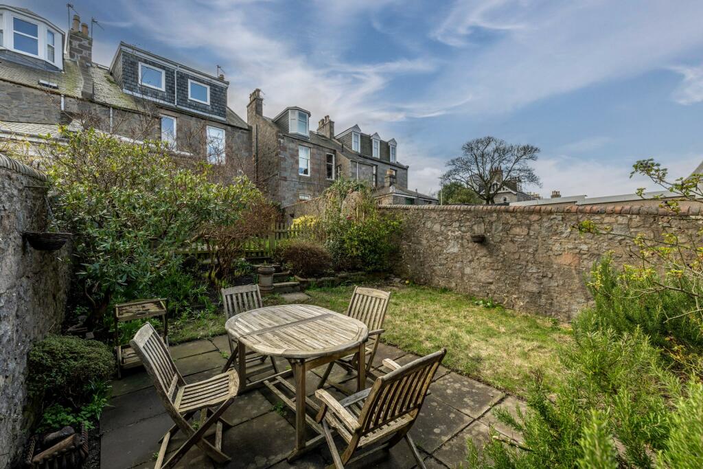 Additional property image - Fonthill Road, Ferryhill, Aberdeen, AB11