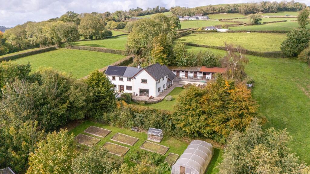 Main image of property: Talsarn, Lampeter, SA48