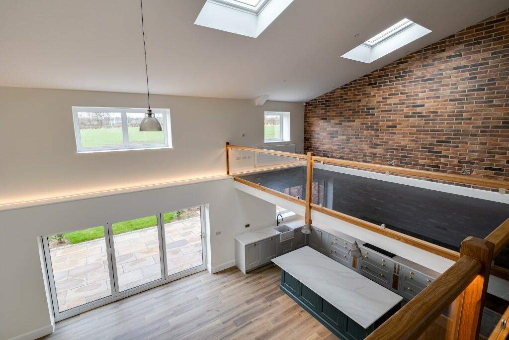 Additional property image - Hield Lane, Aston By Budworth