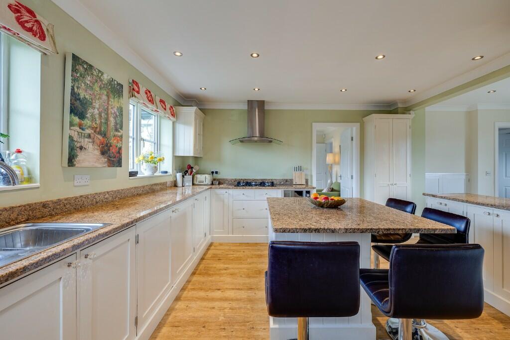 Additional property image - Heatherways, Tarporley, Cheshire, CW6
