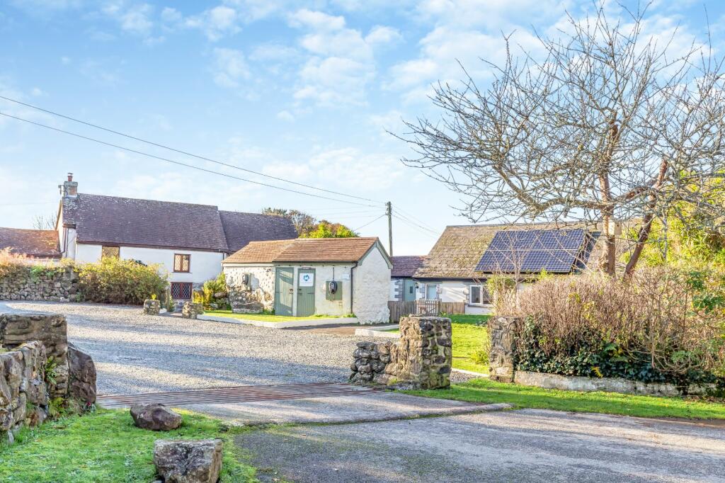 11 bedroom detached house for sale in Ruan Minor, Helston, Cornwall, TR12