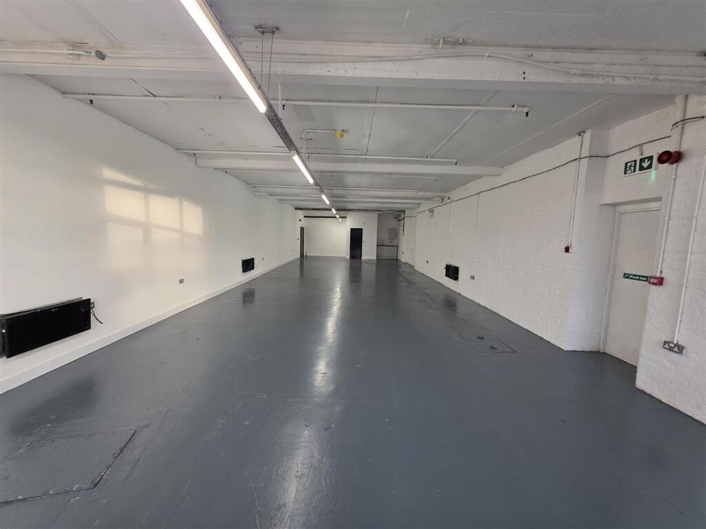 Main image of property: New Ground Floor Unit (1460.55 sq ft), Universal Building, Devonshire Street North, Manchester, M12