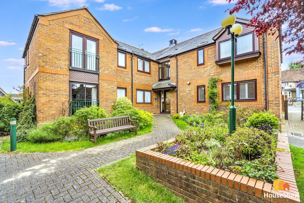 Main image of property: High Street, Kings Langley, WD4