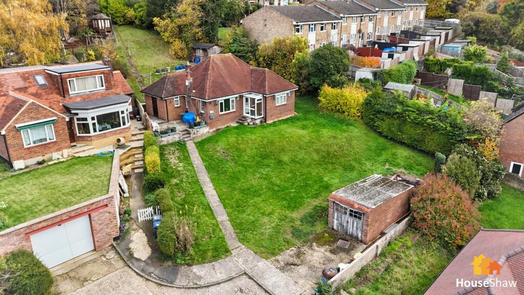 Main image of property: Springfield Close, Chesham, HP5