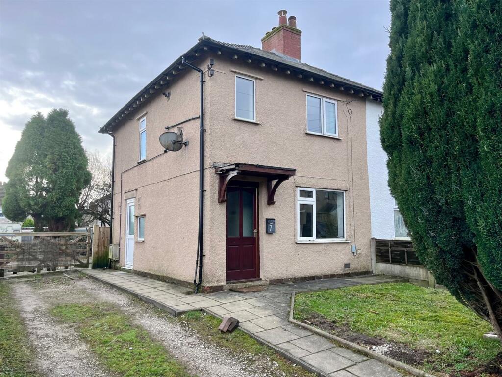 2 bedroom semidetached house for sale in Aldwark Road, Buxton
