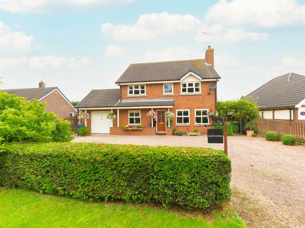 4 bedroom detached house for sale in Buerton, Cheshire, CW3
