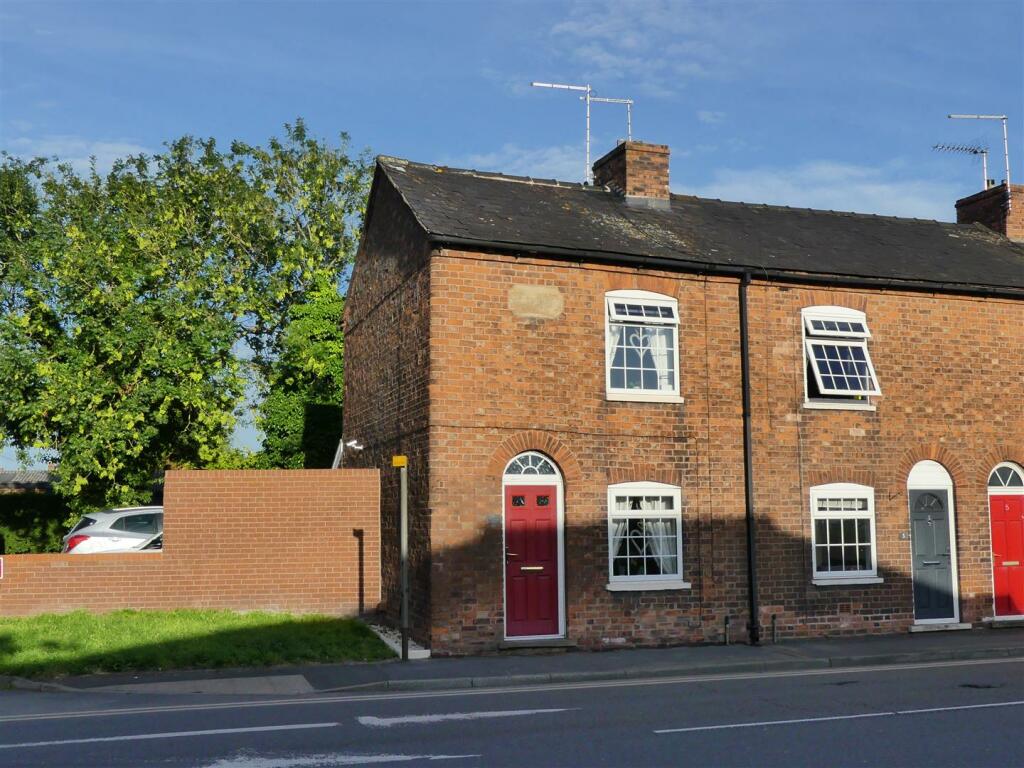 2 bedroom end of terrace house for sale in Pratchetts Row, Nantwich