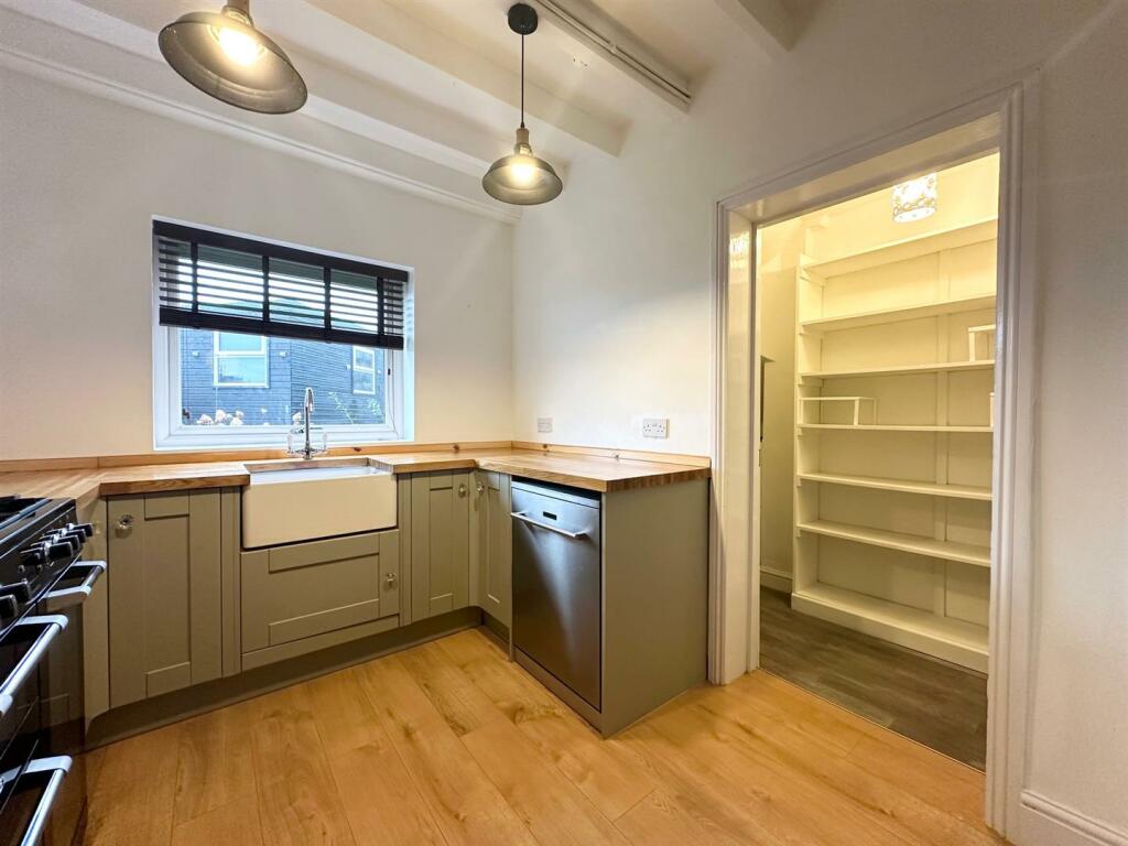 Additional property image - Middlewich Road, Leighton, Cheshire