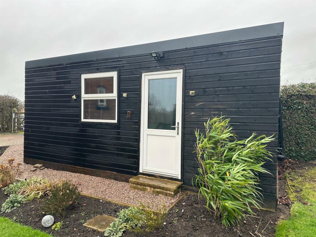 Additional property image - Middlewich Road, Leighton, Cheshire