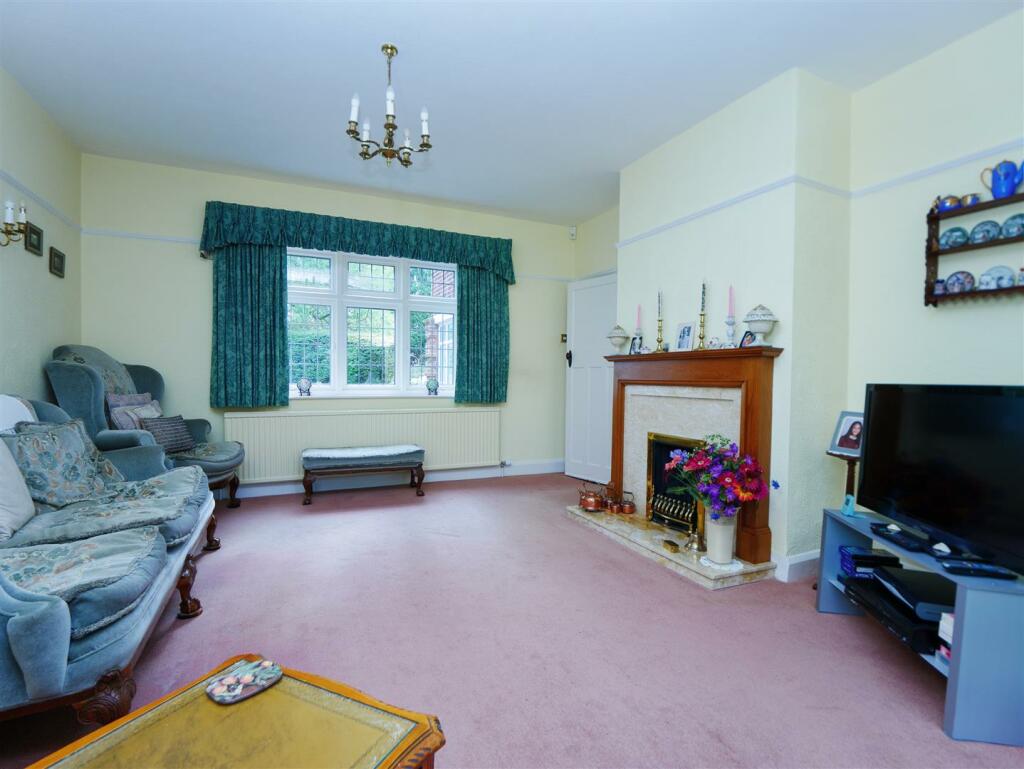 Additional property image - Princess Drive, Wistaston, Cheshire