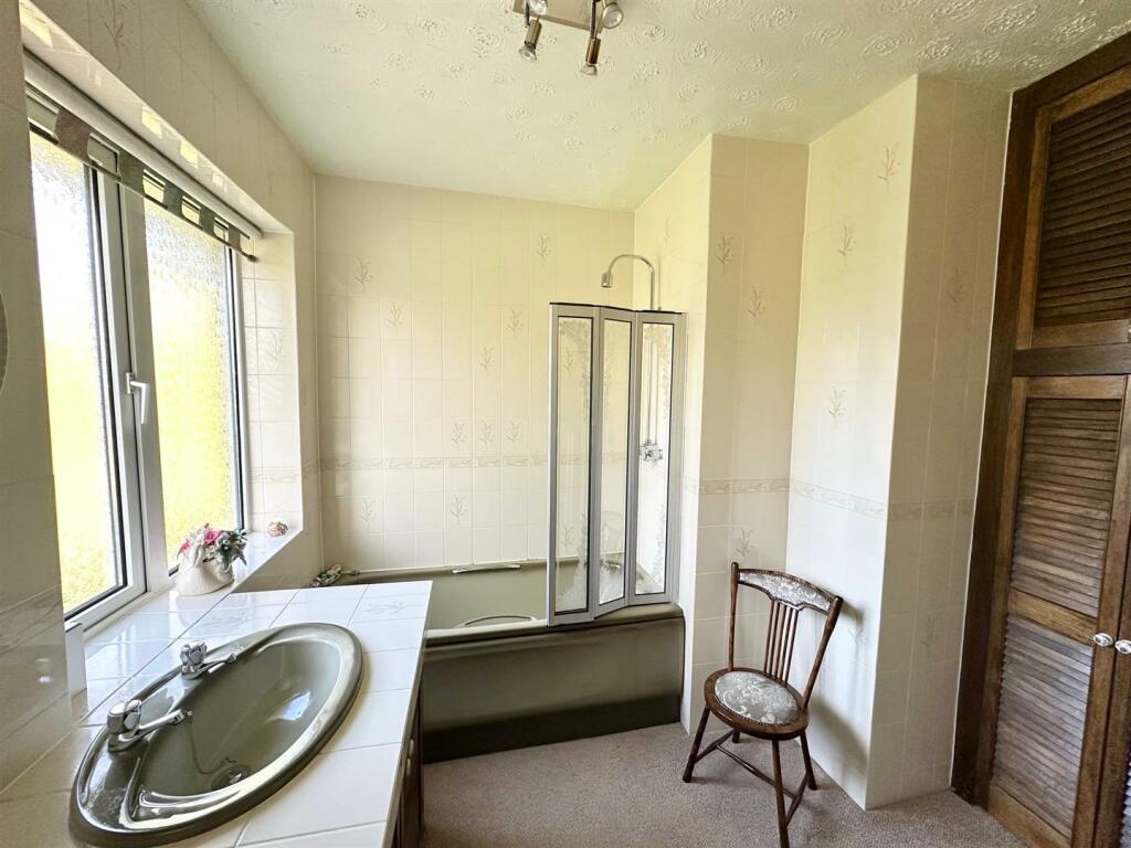 Additional property image - Princess Drive, Wistaston, Cheshire