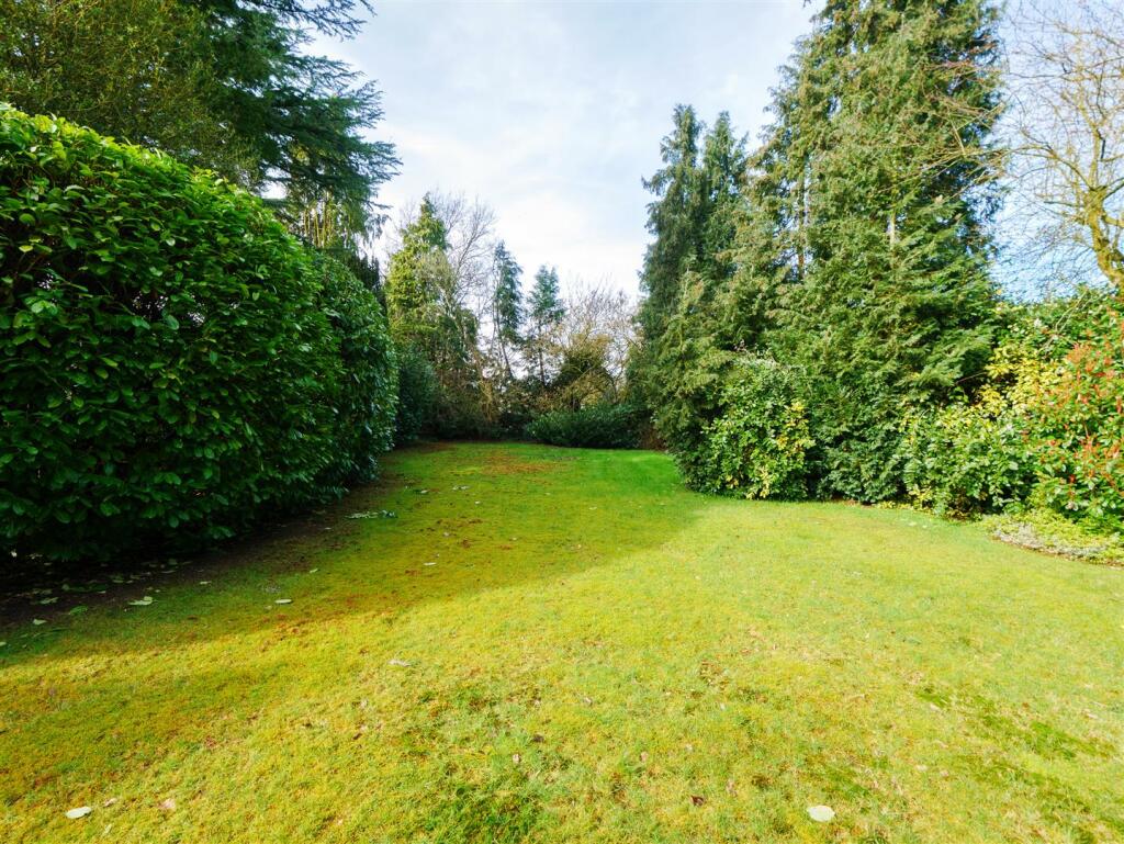 Additional property image - Princess Drive, Wistaston, Cheshire