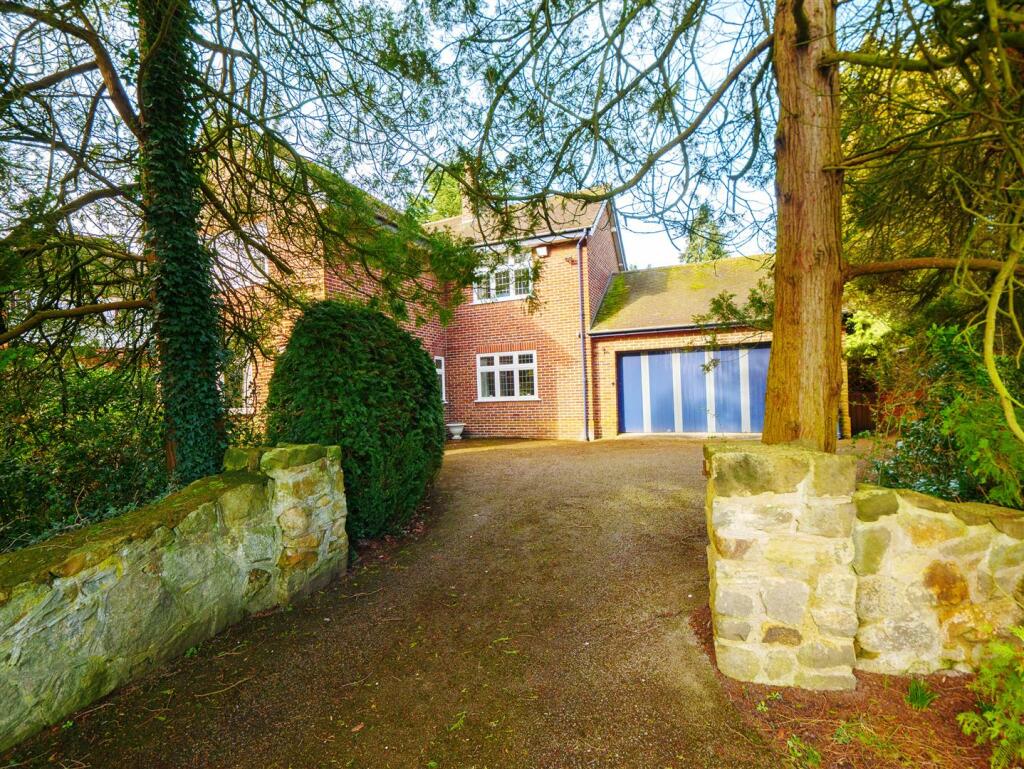 Additional property image - Princess Drive, Wistaston, Cheshire