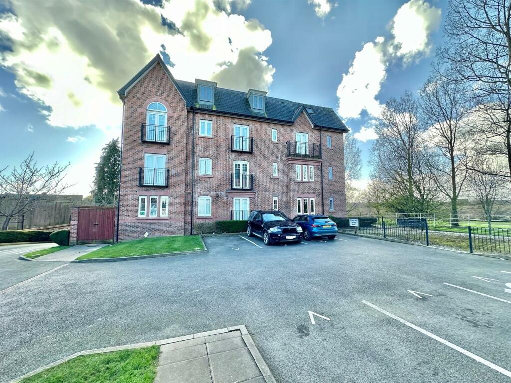 Additional property image - Barony Road, Nantwich, Cheshire