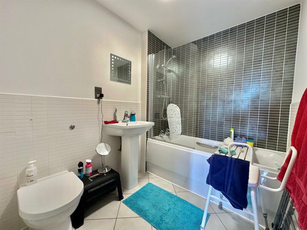 Additional property image - Barony Road, Nantwich, Cheshire