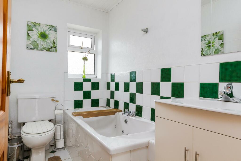 Additional property image - Davenport Avenue, Nantwich, Cheshire