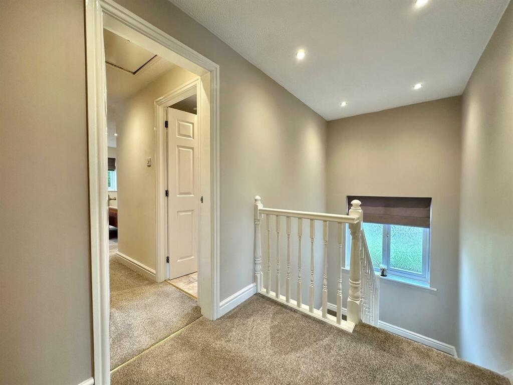 Additional property image - Hidcote Close, Wistaston, Cheshire