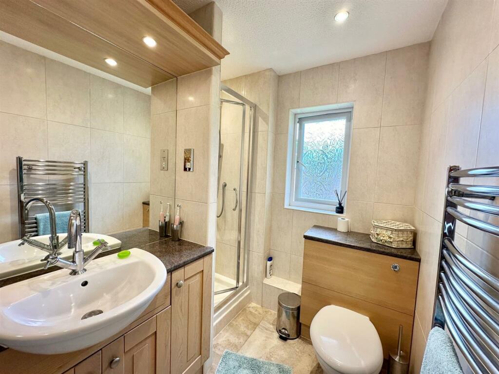 Additional property image - Hidcote Close, Wistaston, Cheshire