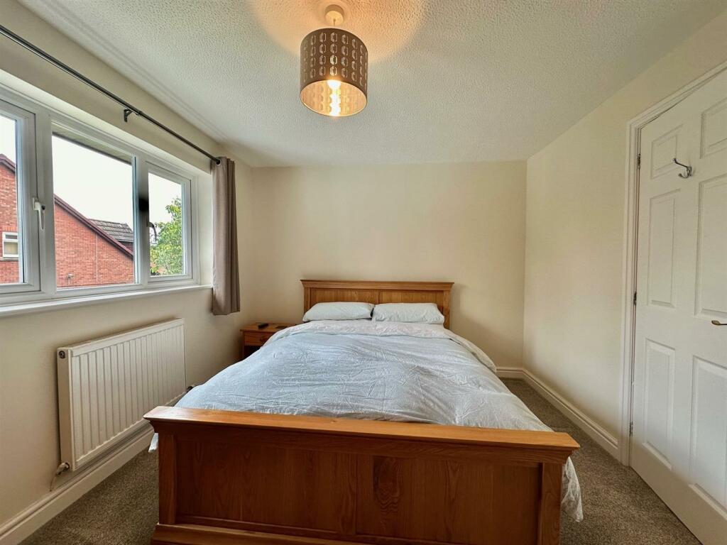 Additional property image - Hidcote Close, Wistaston, Cheshire