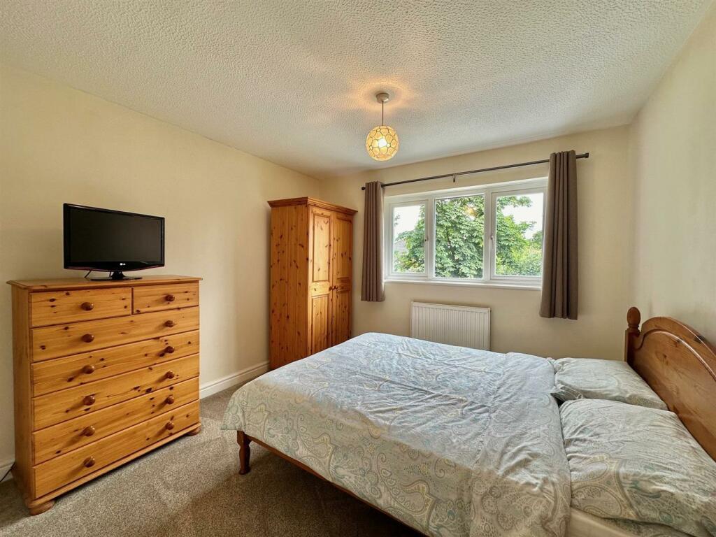 Additional property image - Hidcote Close, Wistaston, Cheshire