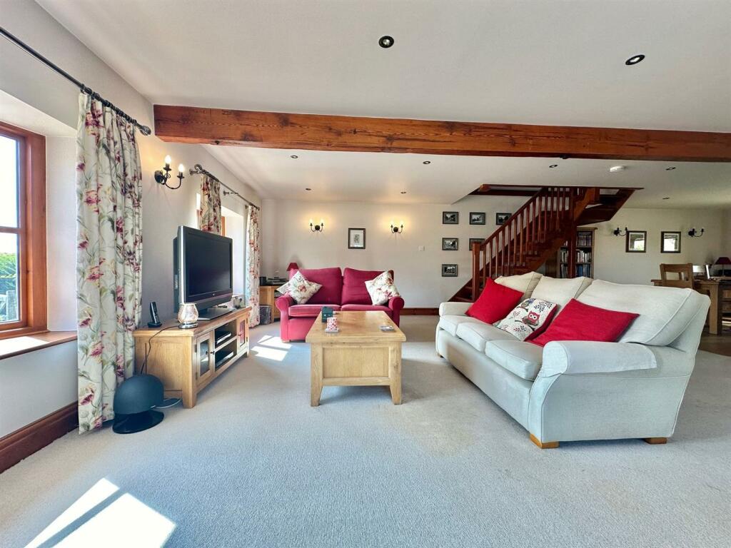 Additional property image - Chester Road, Stoke, Nantwich, Cheshire