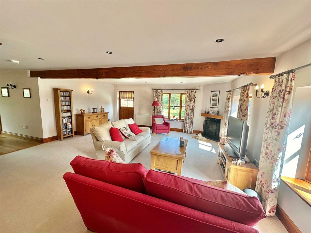 Additional property image - Chester Road, Stoke, Nantwich, Cheshire