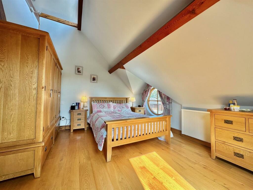 Additional property image - Chester Road, Stoke, Nantwich, Cheshire