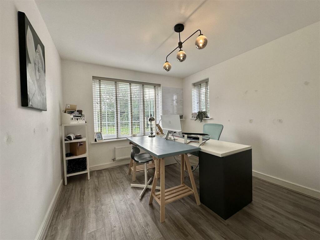 Additional property image - William Stockton Close, Shavington, Cheshire