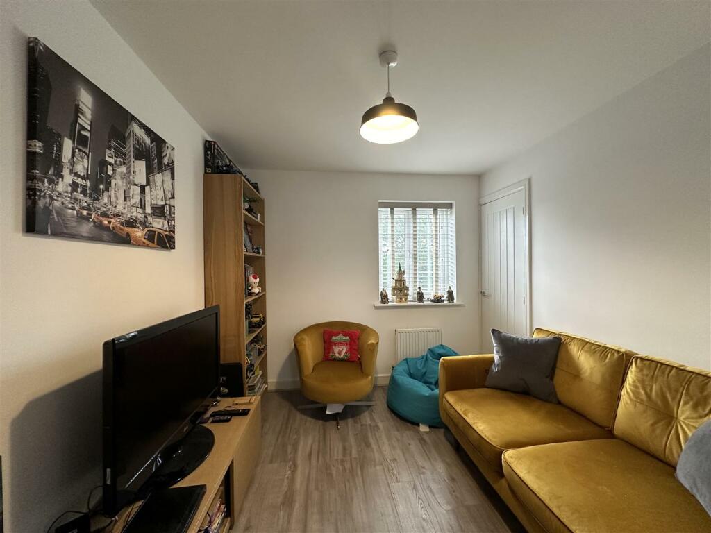 Additional property image - William Stockton Close, Shavington, Cheshire