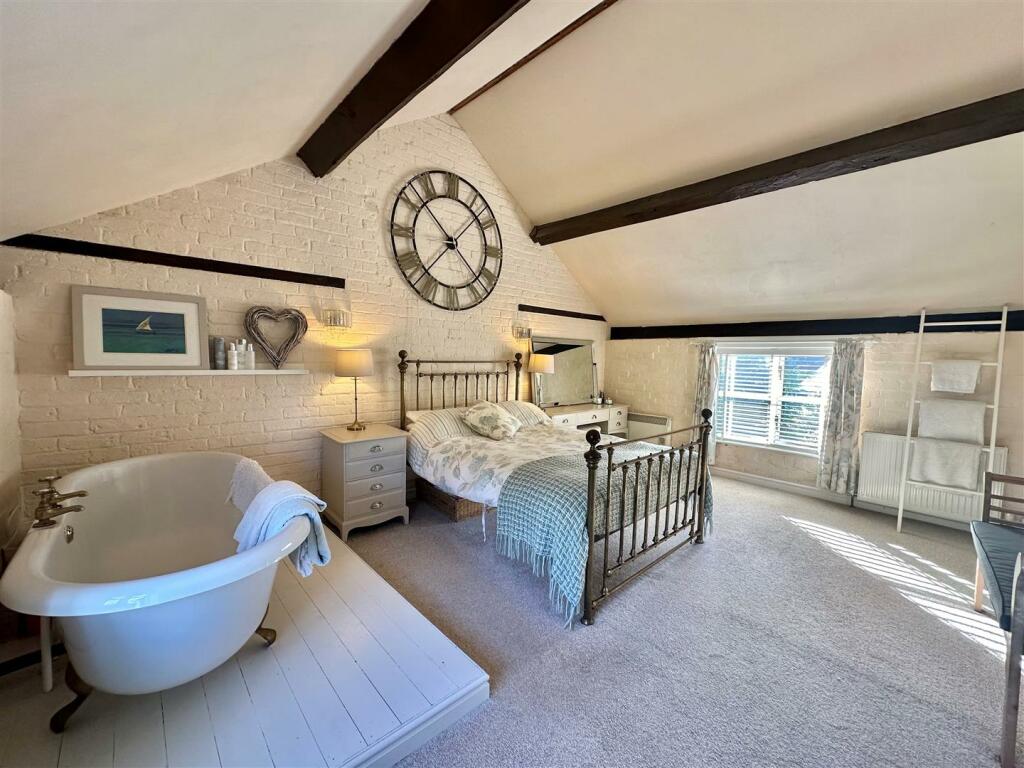Additional property image - Wrenbury Road, Wrenbury, Nantwich, Cheshire