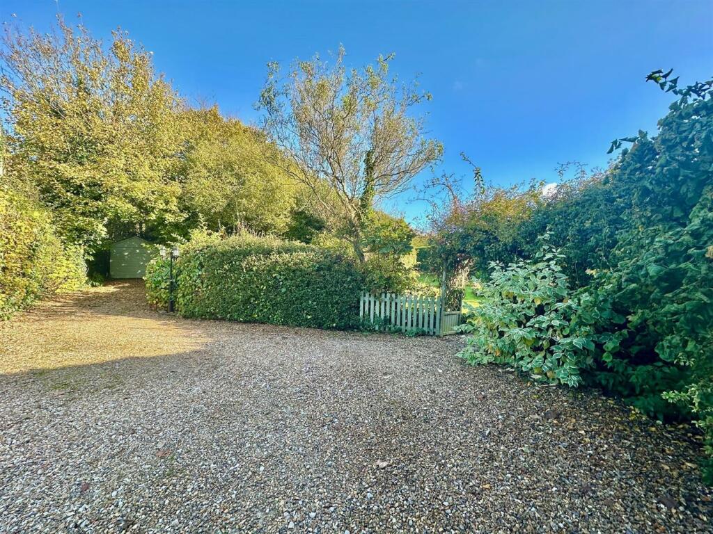 Additional property image - Wrenbury Road, Wrenbury, Nantwich, Cheshire