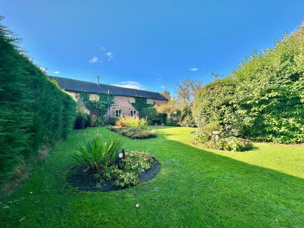 Additional property image - Wrenbury Road, Wrenbury, Nantwich, Cheshire