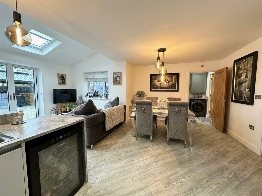 Additional property image - Cooperage Way, Aston, Cheshire