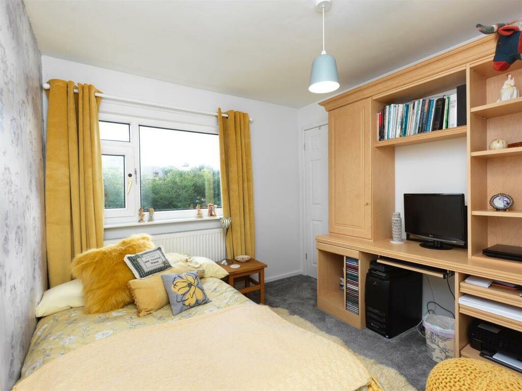 Additional property image - Mount Close, Nantwich, Cheshire
