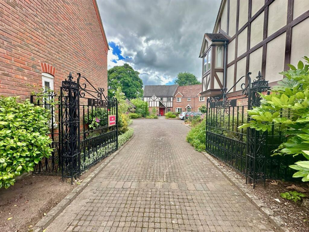 Additional property image - 23 Richmond Village, Nantwich, Cheshire