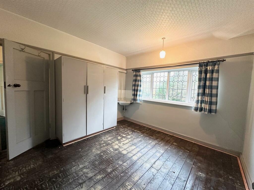 Additional property image - Rope Lane, Wistaston, Cheshire